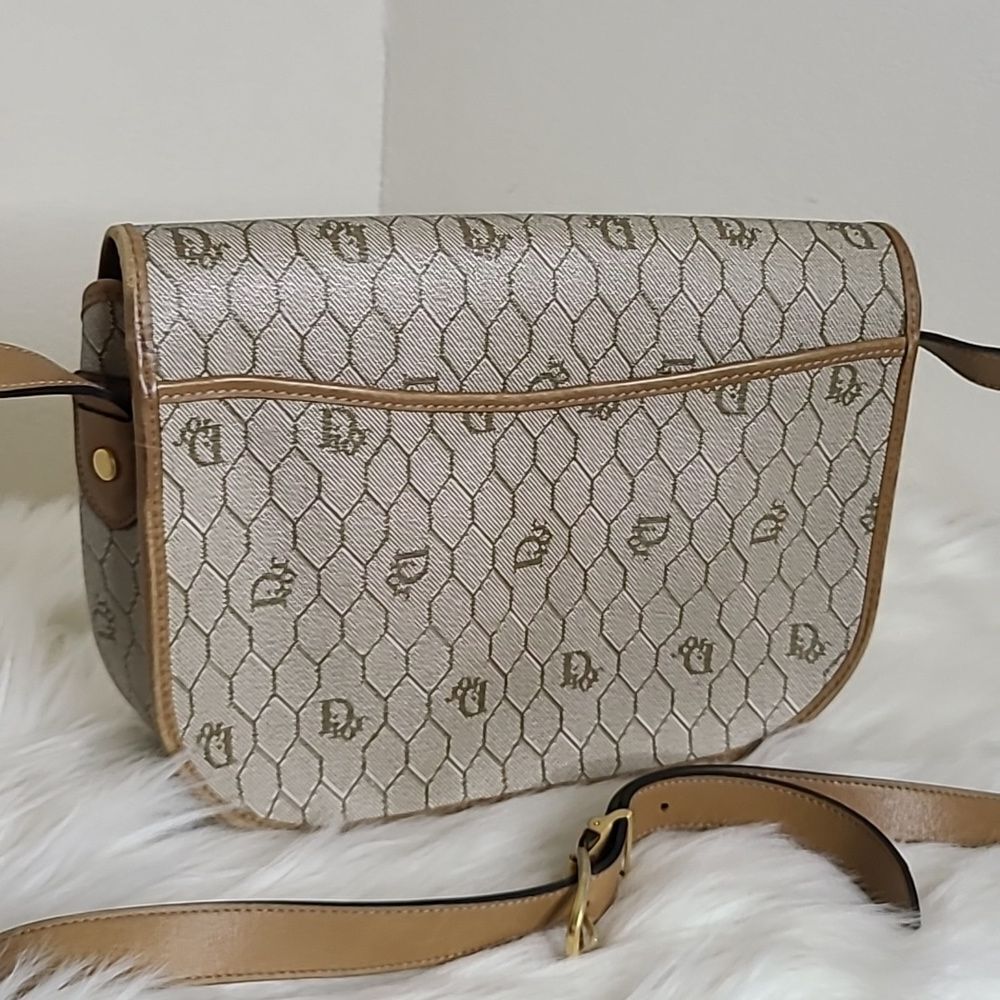 💯Authentic Christian Dior Crossbody Bag🍀 - Picture 5 of 17